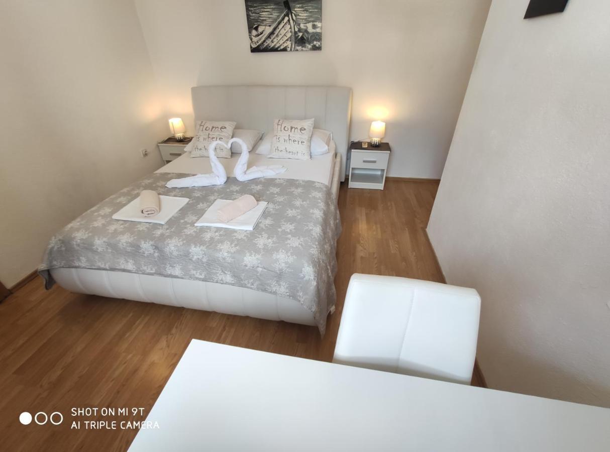 Apartment Burich Makarska Extérieur photo