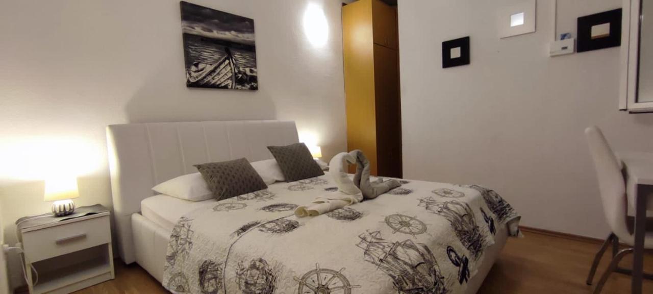 Apartment Burich Makarska Extérieur photo