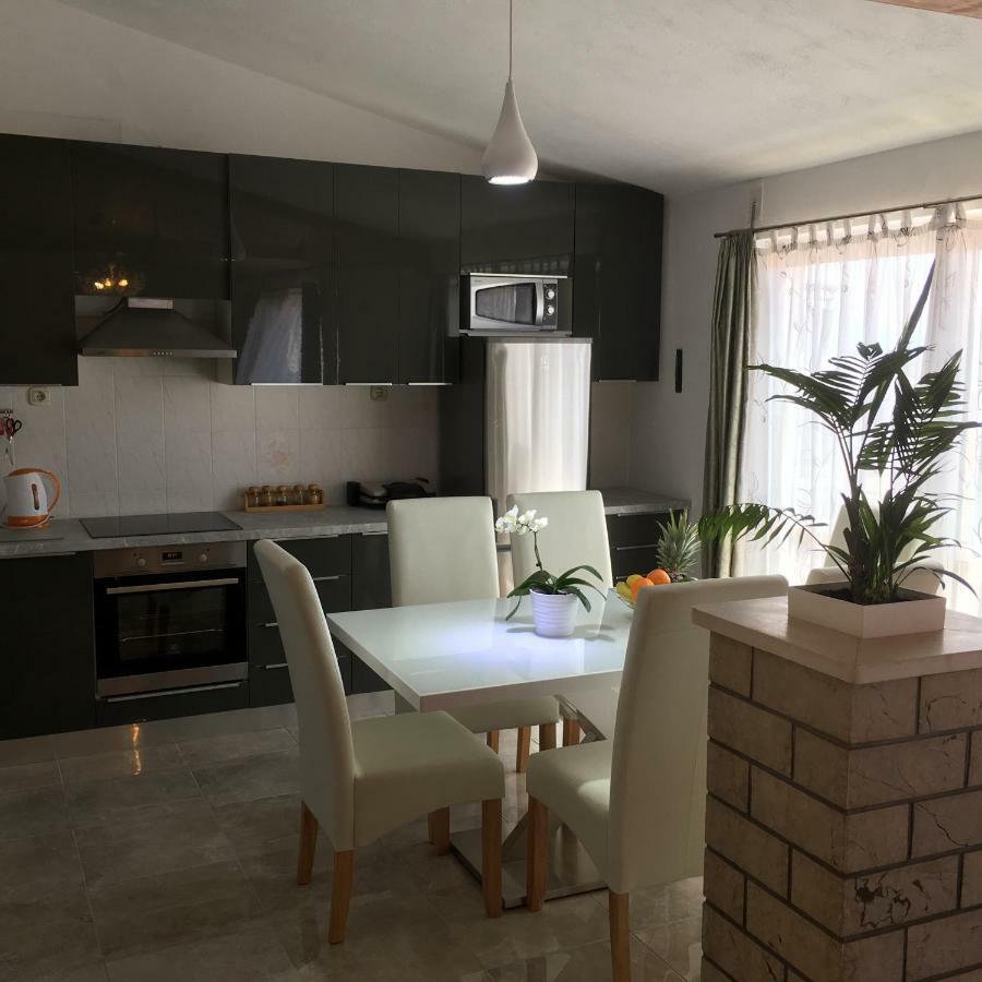 Apartment Burich Makarska Extérieur photo